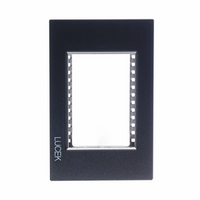 Lucek colors negro placa metalica de 3 mod