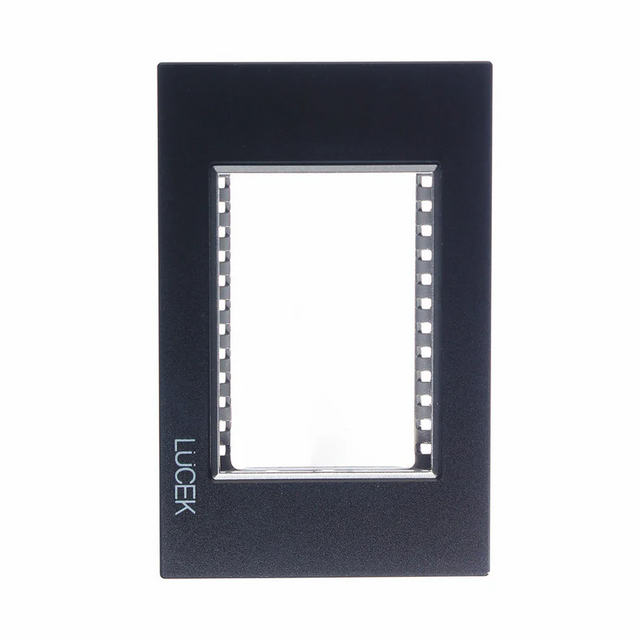Lucek colors negro placa metalica de 3 mod